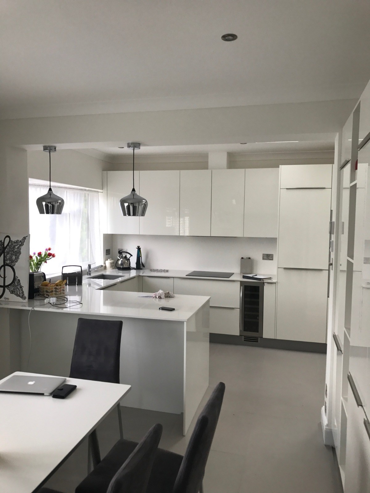 Full Renovations / Kitchen & Bathroom Remodelling / Refurbishment & Fit Out