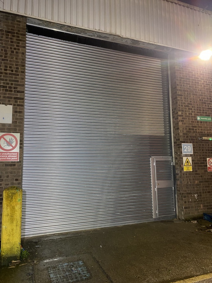 Automatic Gates & Doors / Industrial & Garage Doors & Shutters / Traffic Barriers