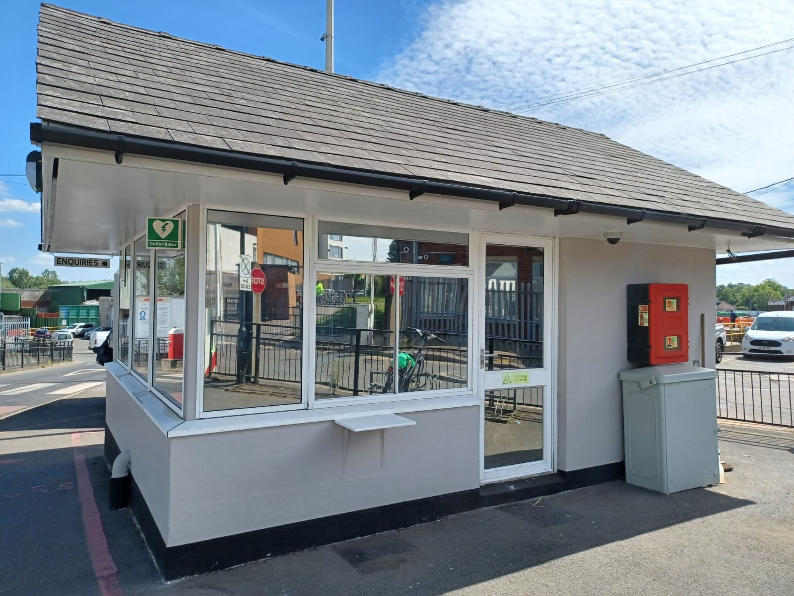 Roofing / Windows / Doors / Glass Partitioning