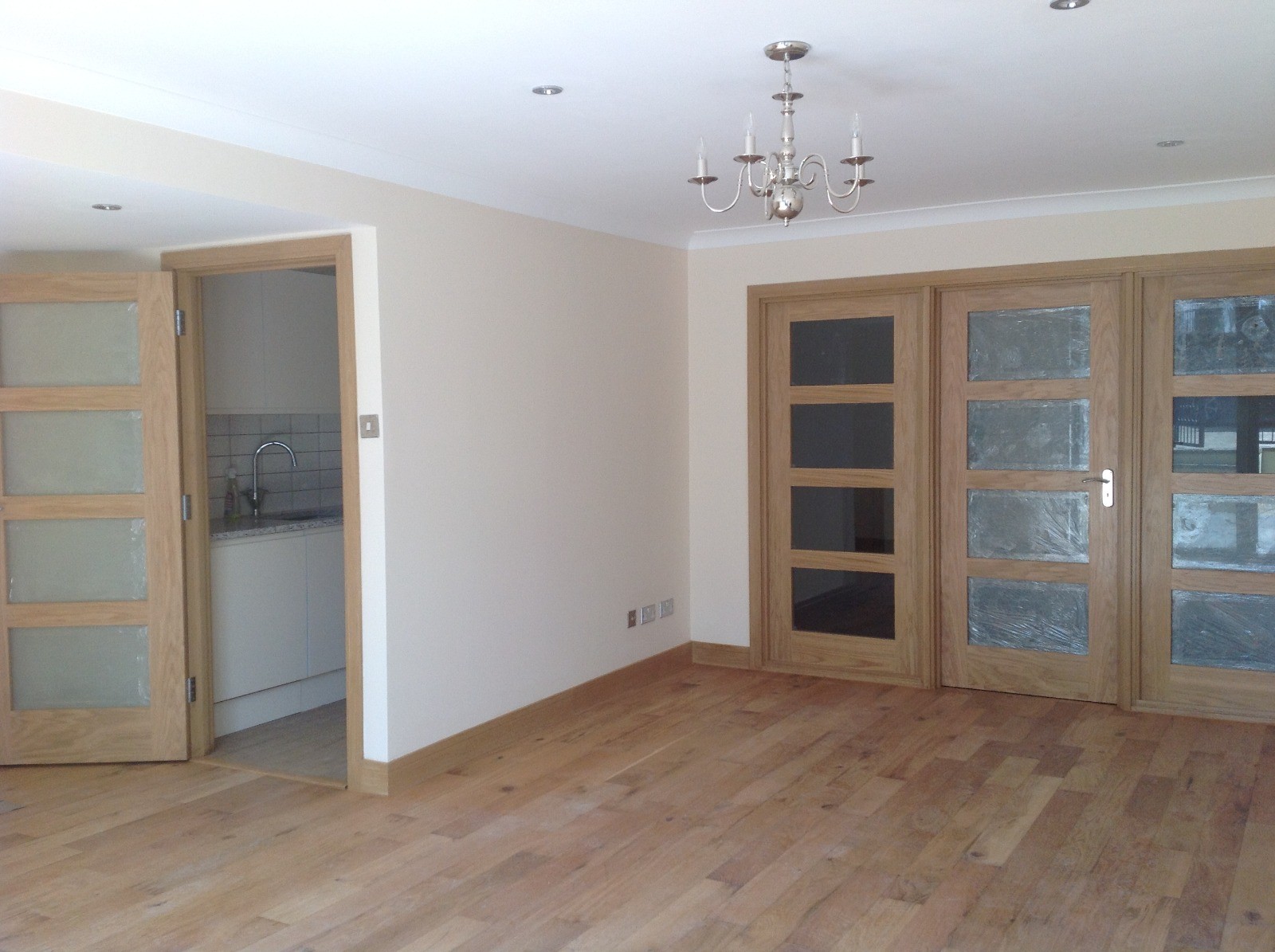 Tiling & Flooring (all types)